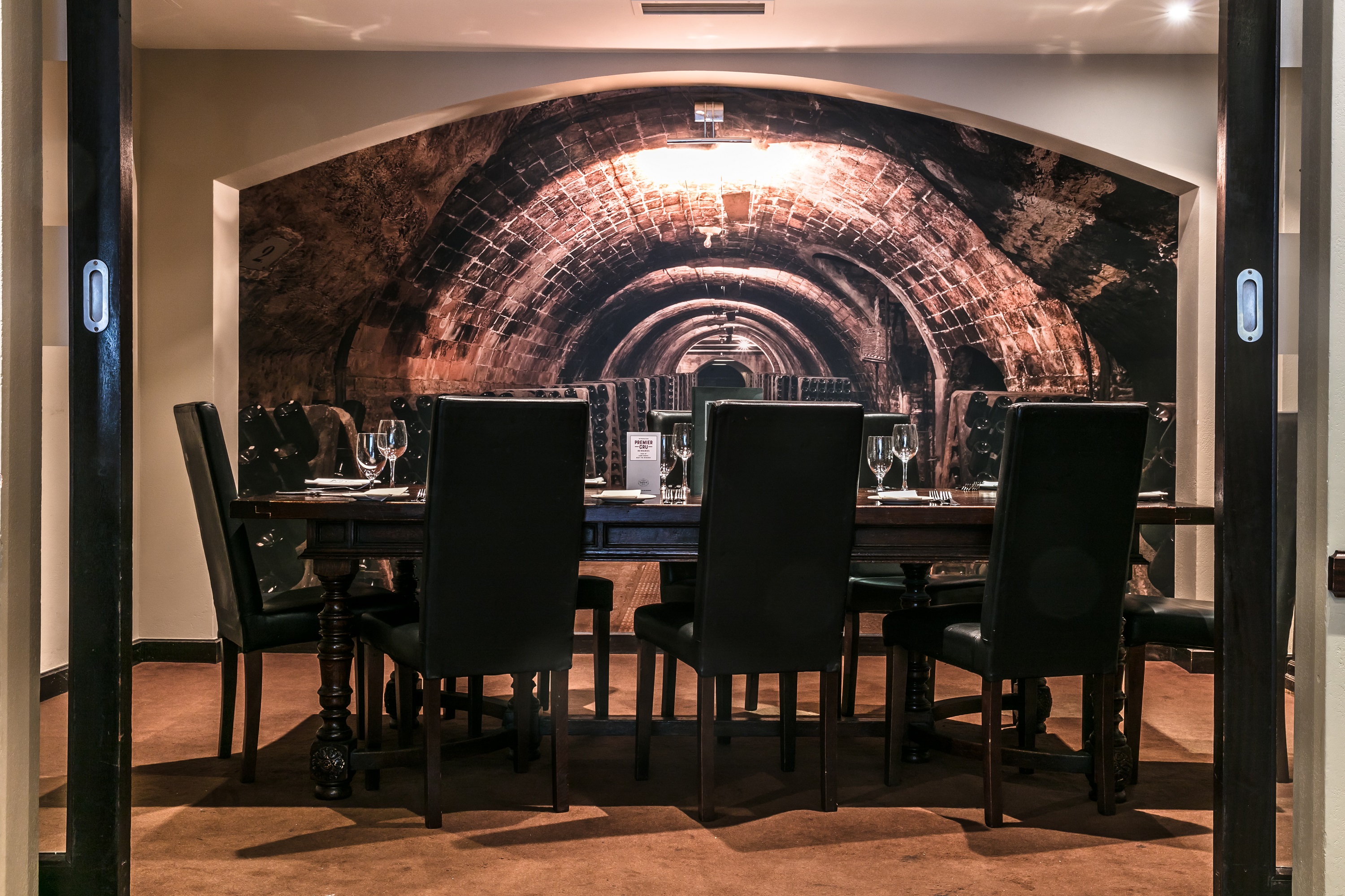 Davy's at Plantation Place Wine Bar & Restaurant near Fenchurch Street