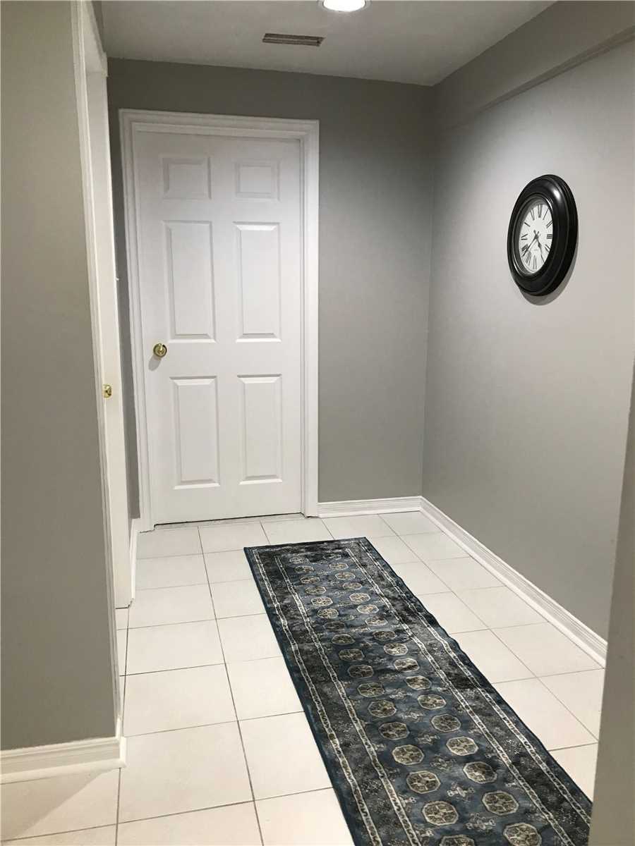 Leased Vaughan Lower Level 1+1 Bedroom Apartment Dawna Broker