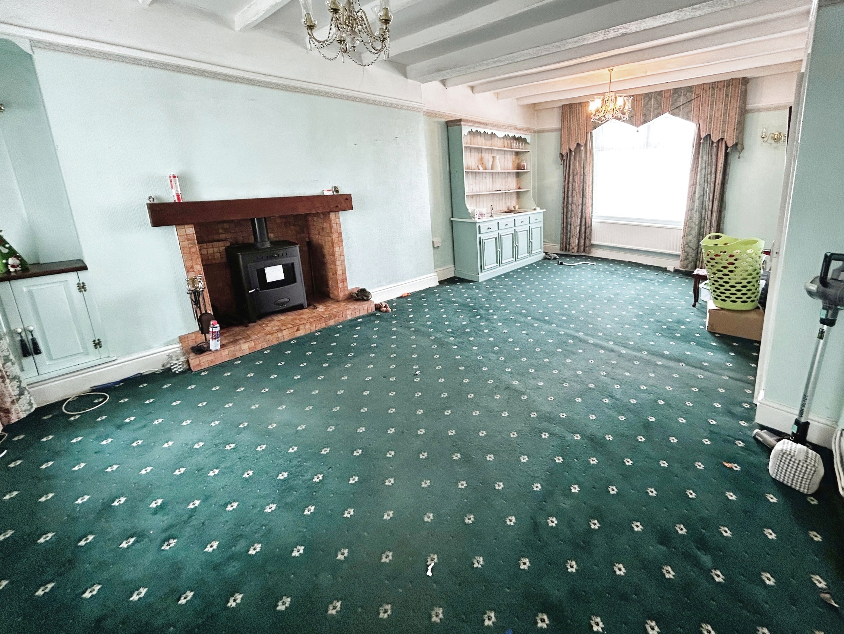 54, Goppa Road Pontarddulais, Swansea, SA4 8JN Dawsons