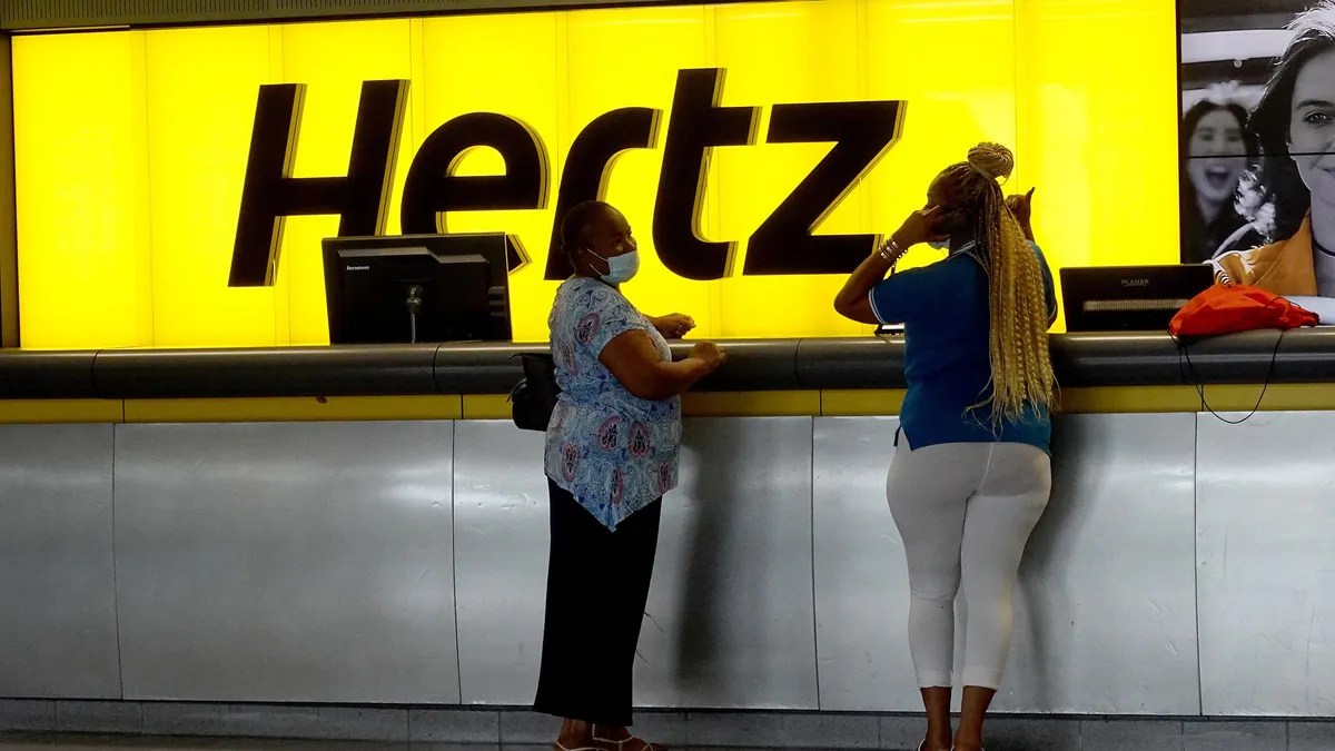 Tesla Renter Slapped with 277 Fee by Hertz for 'Refueling' DAX Street