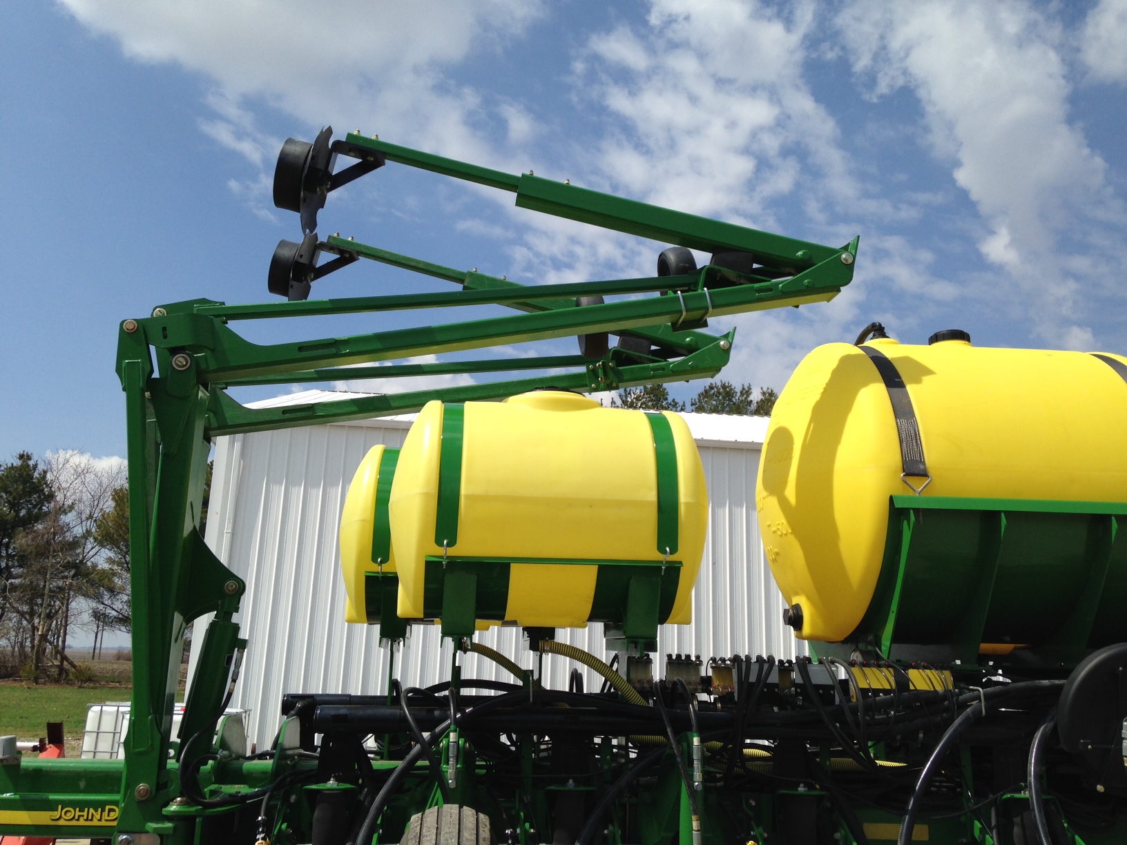 Daylight Tank Solutions Planter Tanks & Corn Planter Tanks