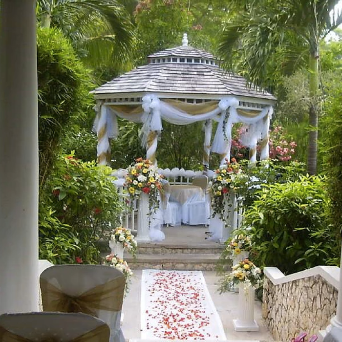 Day O Plantation Restaurant and Bar in Montego Bay Jamaica