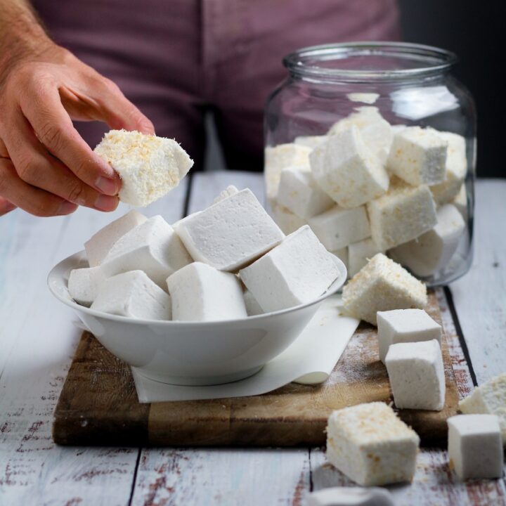 How To Make Homemade Marshmallows (without corn syrup!)