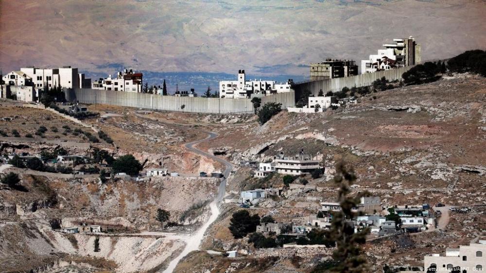 A Specialist Explains the Dangers of the New Settlement Project in East