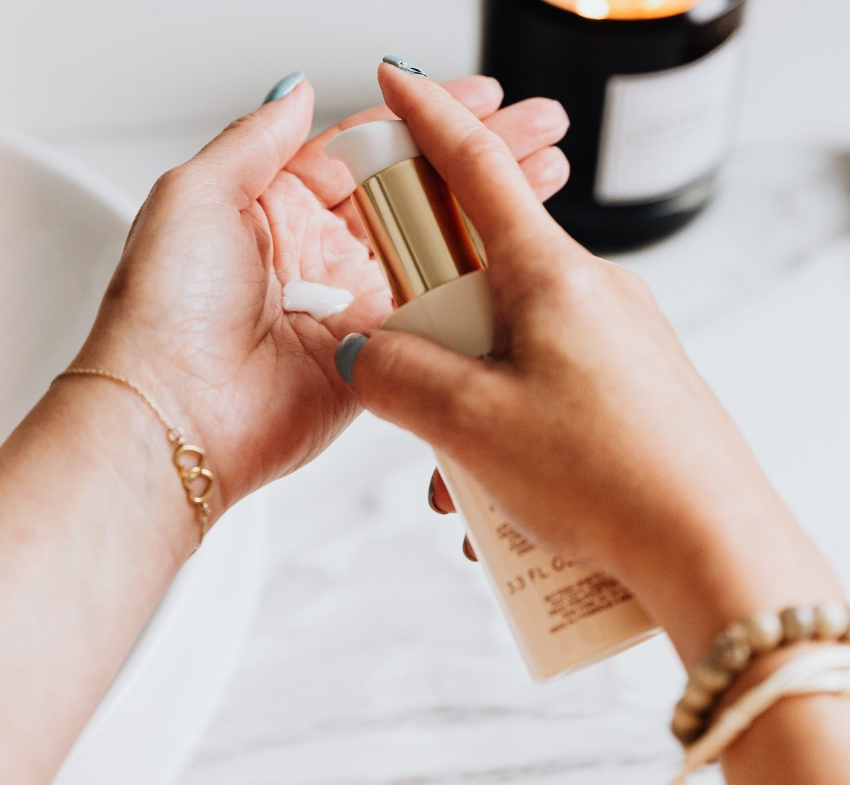 How Do Moisturizers Work to Keep Your Skin Soft and Smooth?