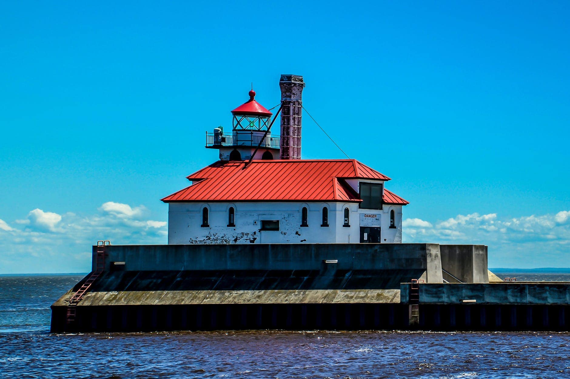10 of the Most Picturesque Lighthouses in Minnesota