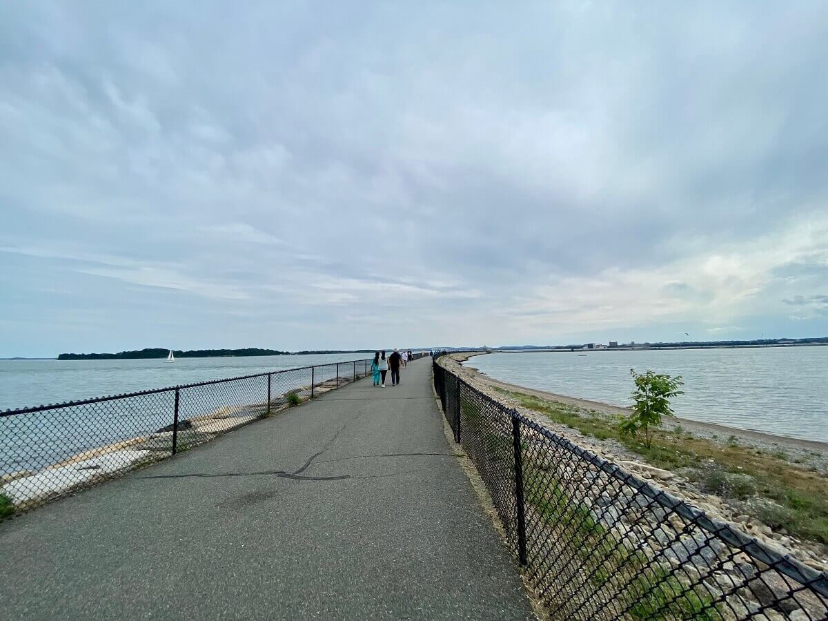 Can You Bring Dogs To Castle Island