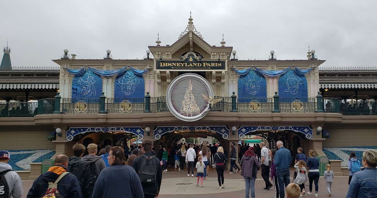 The BEST Disneyland Paris Attractions Day Trip Tips