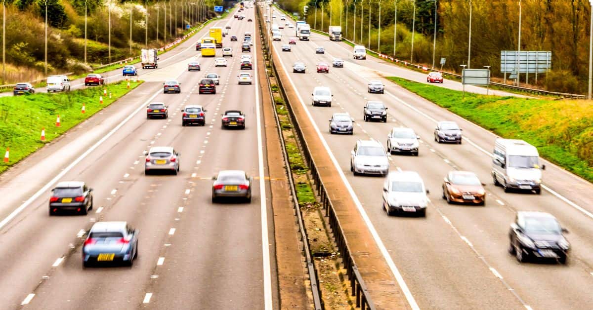 What You Need to Know about Driving in England Day Trip Tips