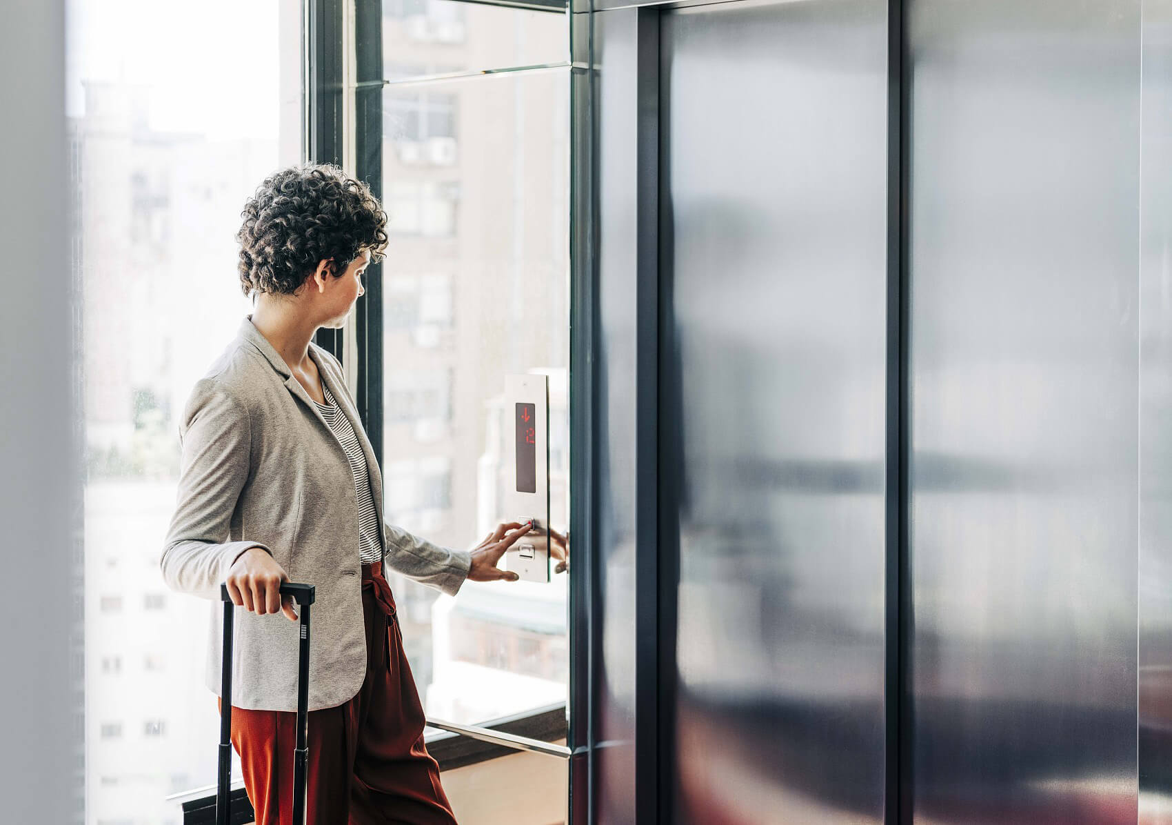 The Ultimate Guide to Hotel Elevators Dazen