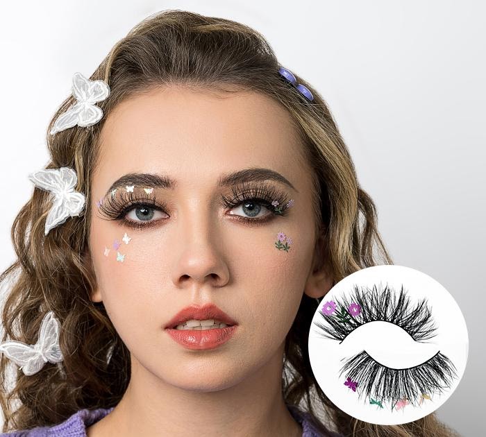 How to Apply False Lashes and Lash Dazzling Point