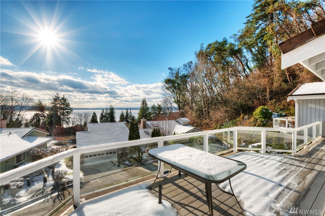 The Bluffs Condos For Sale at The Bluffs in Burien, WA Wicklund