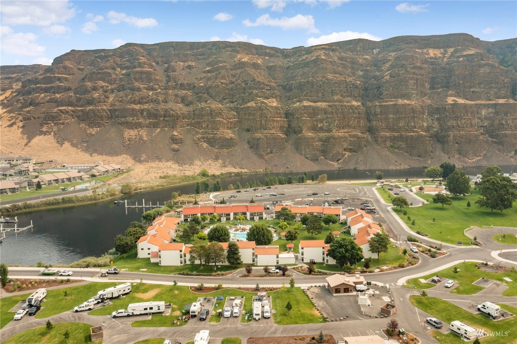 Crescent Bar Condos Unit 119 8903 Crescent Bar Rd NW Unit 119 Quincy