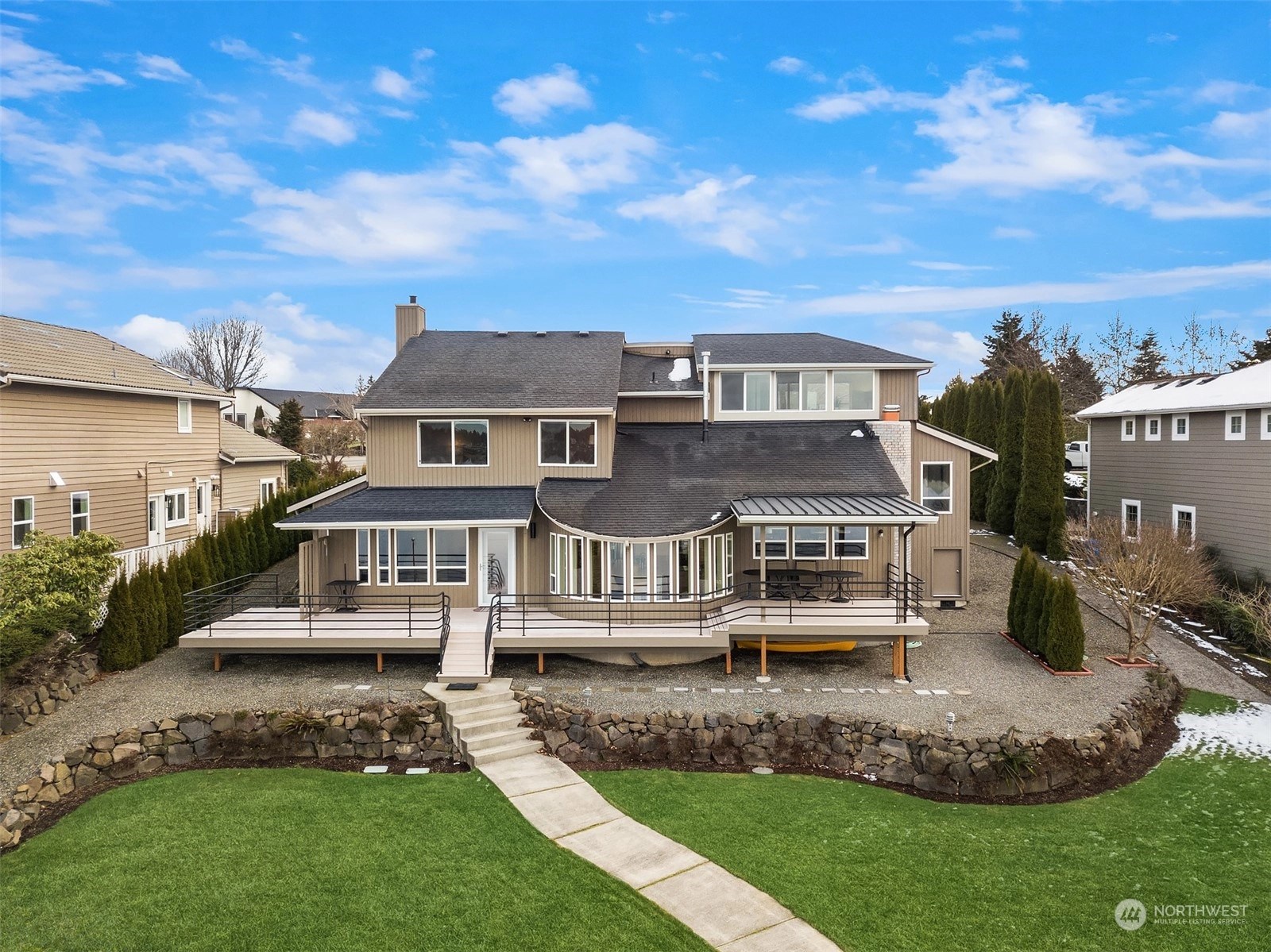 Lake Tapps, WA Homes For Sale & Real Estate