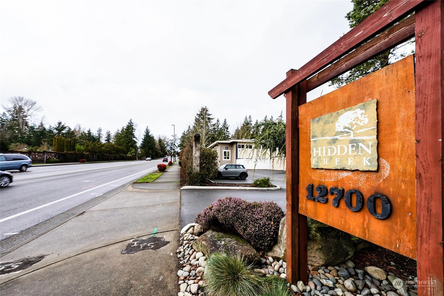 Hidden Creek Condos For Sale at Hidden Creek in Bellevue, WA Wicklund