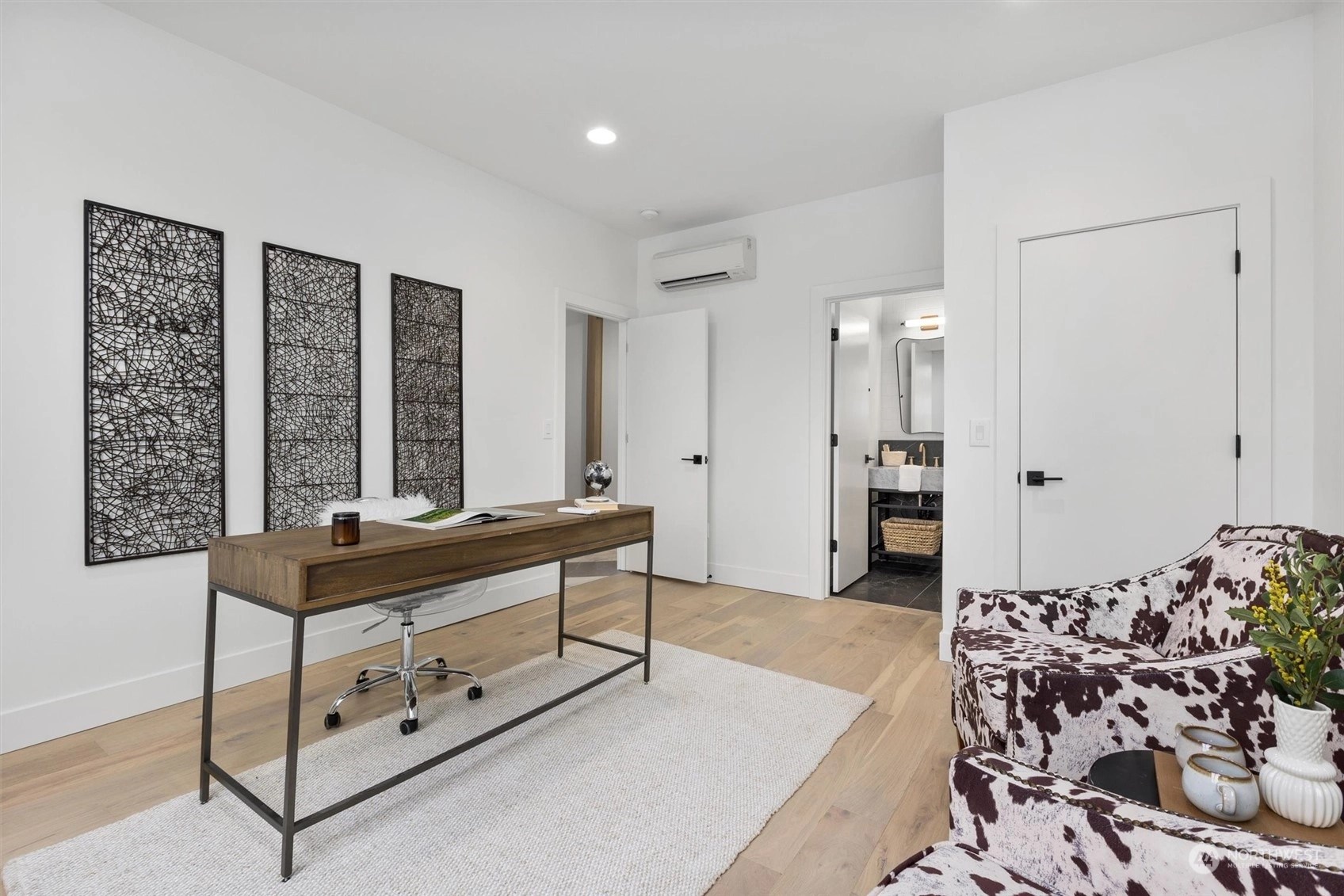 Straight Arrow Homes Washington State Renton,Bellevue,Bothell,Medina