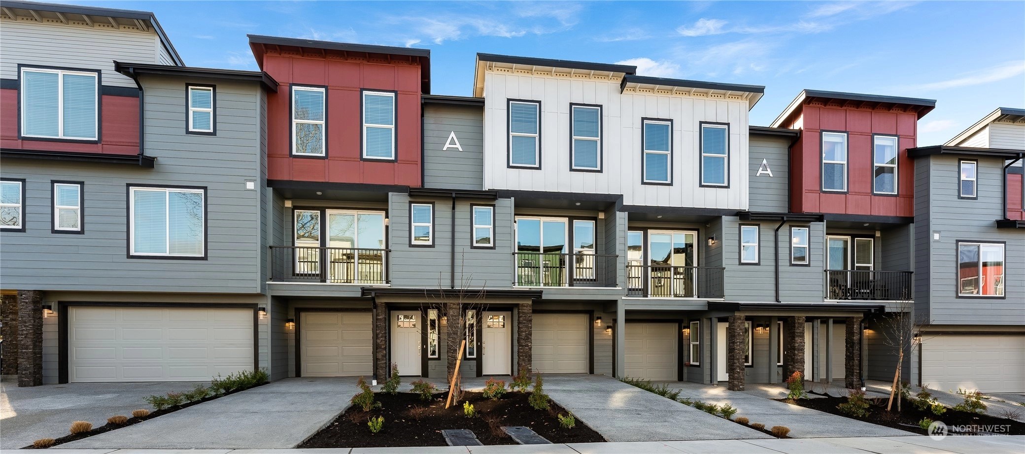 Grayhawk 148th Townhomes and Townhouses For Sale at Grayhawk 148th in