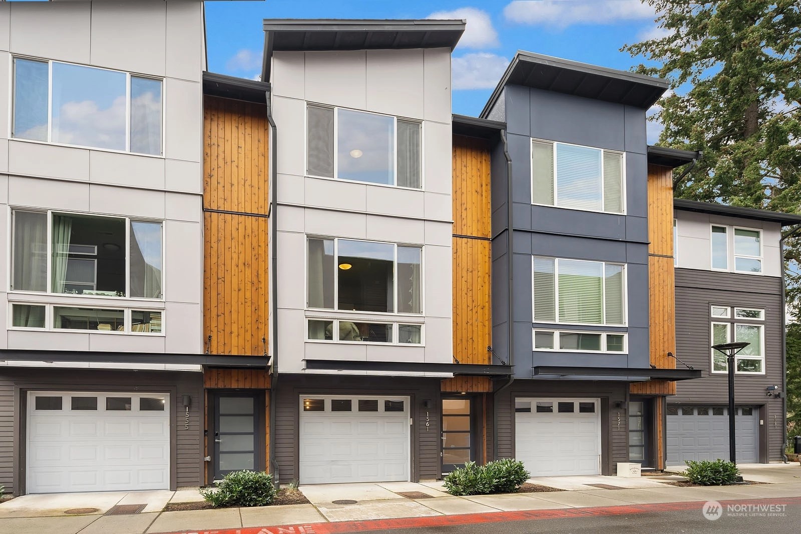 Avid Townhomes and Townhouses For Sale at Avid in Bellevue, WA Wicklund