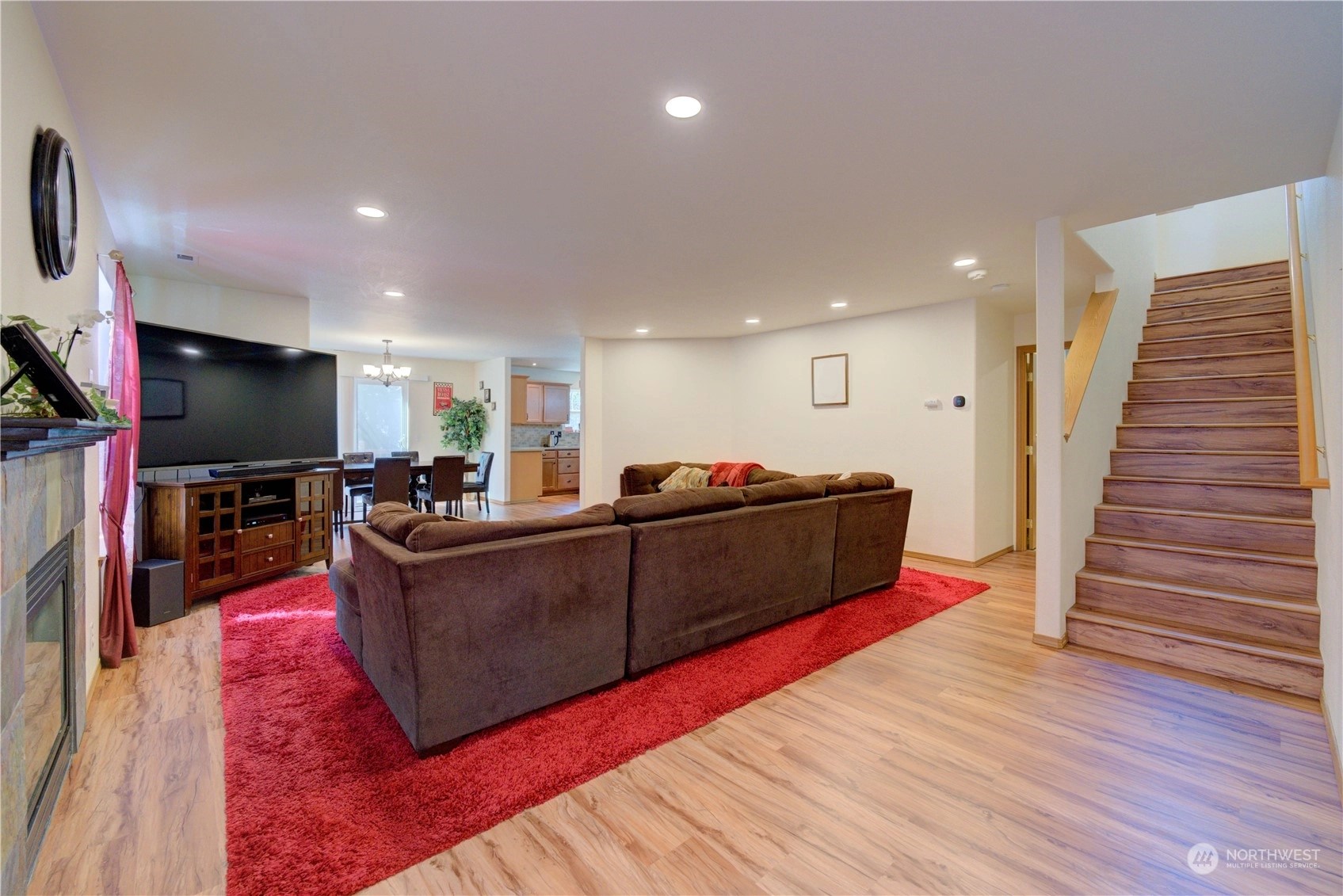 Fir Hollow Townhomes and Townhouses For Sale at Fir Hollow in Bothell