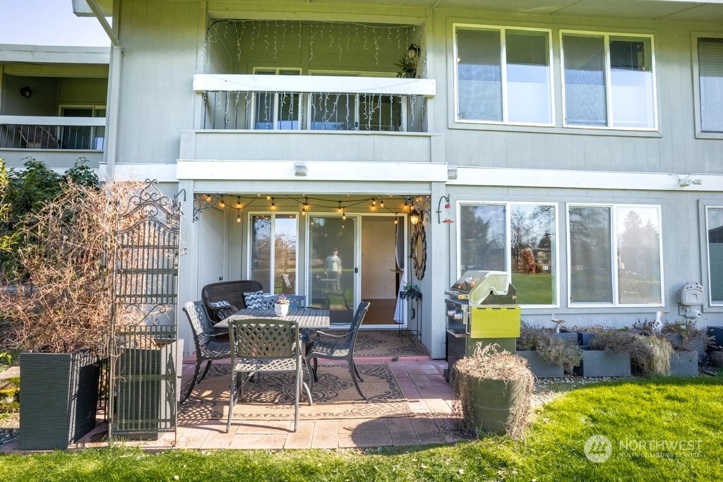 Laurel Park Vista Condos For Sale at Laurel Park Vista in Kirkland