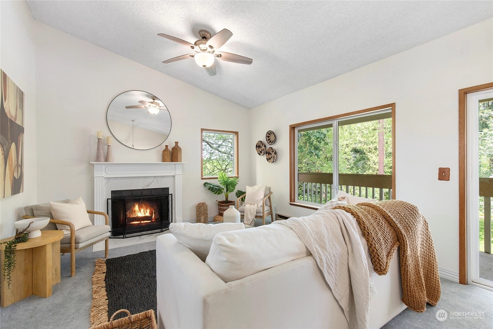 Cedarwood Park Condos For Sale at Cedarwood Park in Mountlake Terrace