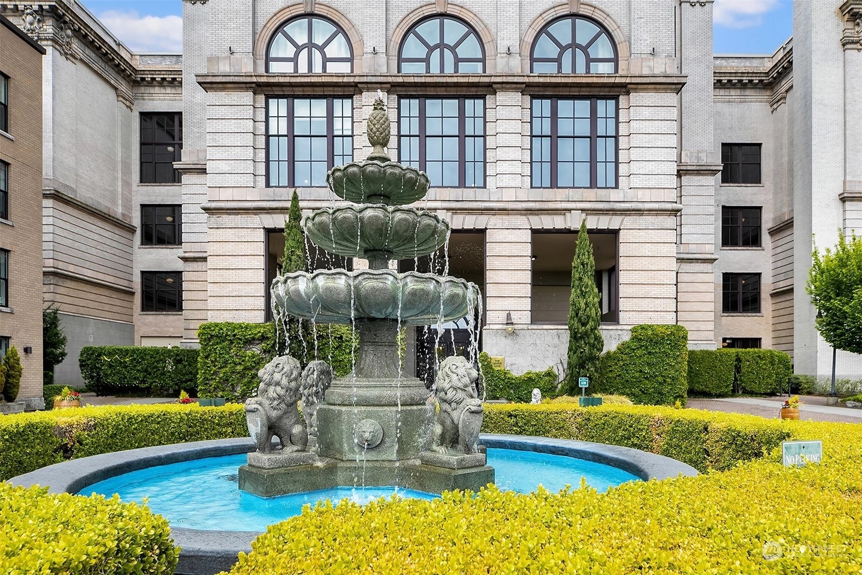 Queen Anne High School Condos For Sale at Queen Anne High School in