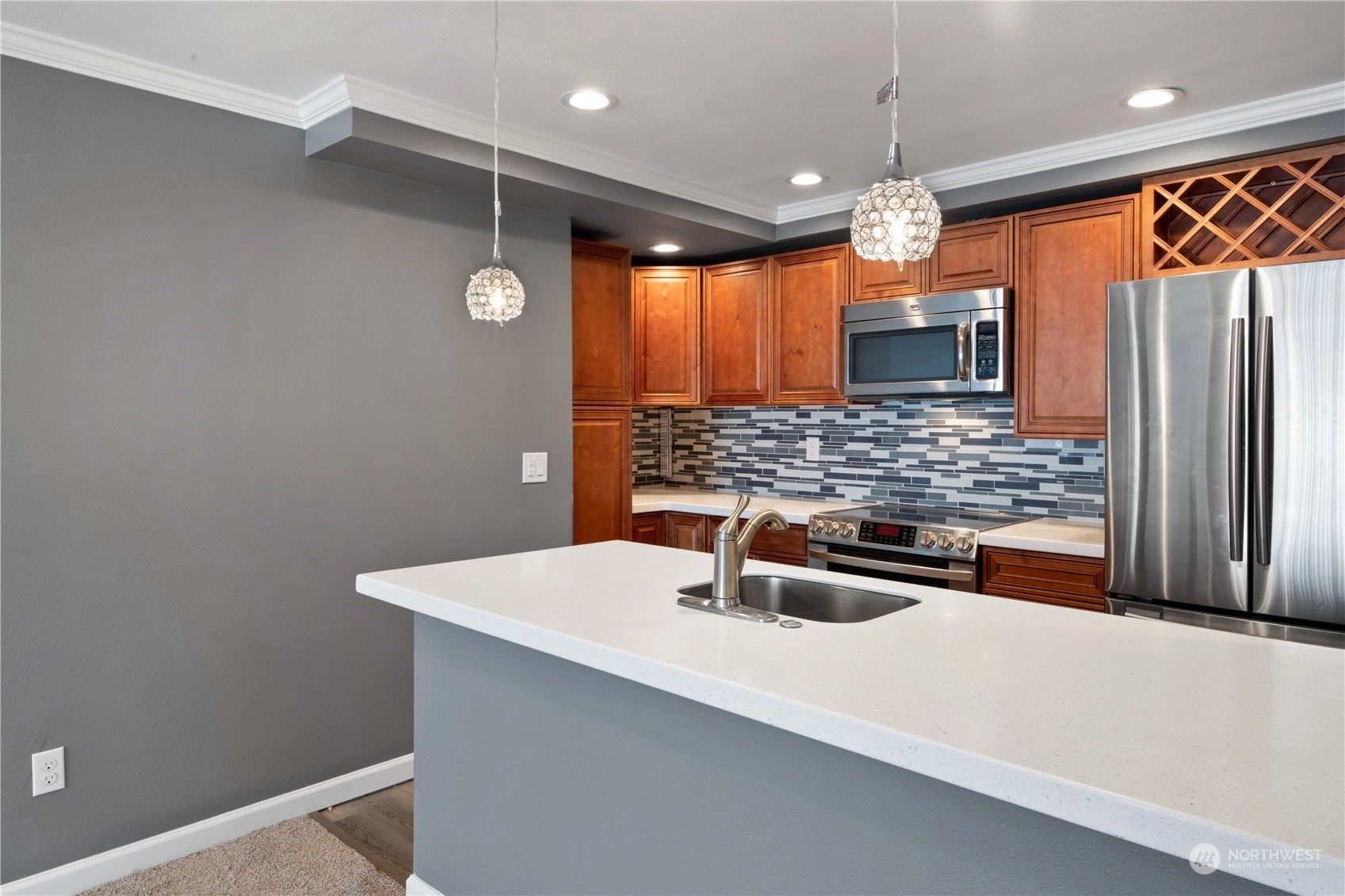 Villa Teresa Condos For Sale at Villa Teresa in Everett, WA Wicklund