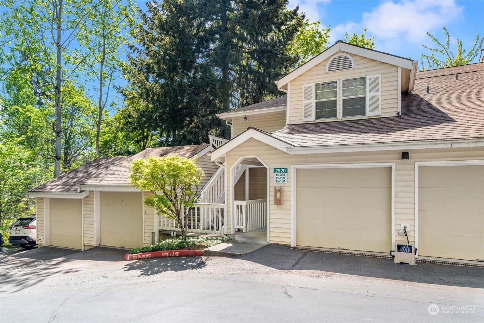 Mercer Park Condos For Sale at Mercer Park in Bellevue, WA Wicklund