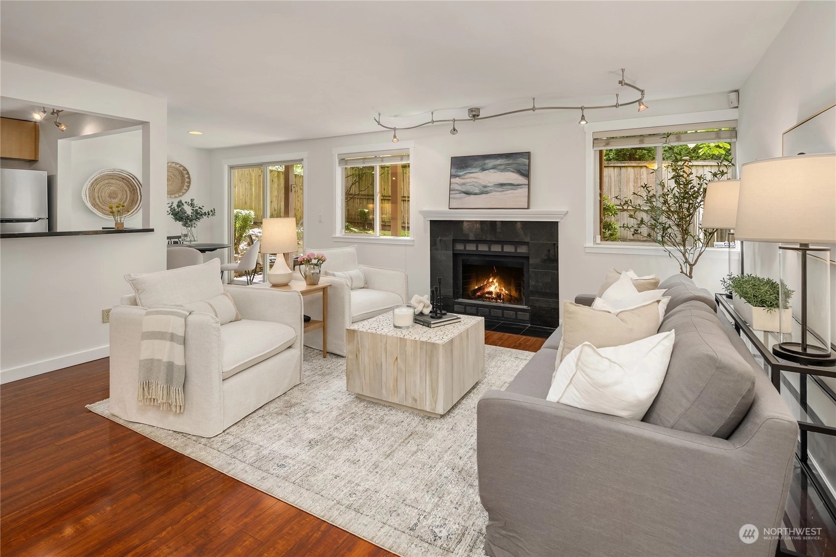 Villa Sonoma Condos For Sale at Villa Sonoma in Kirkland, WA Wicklund