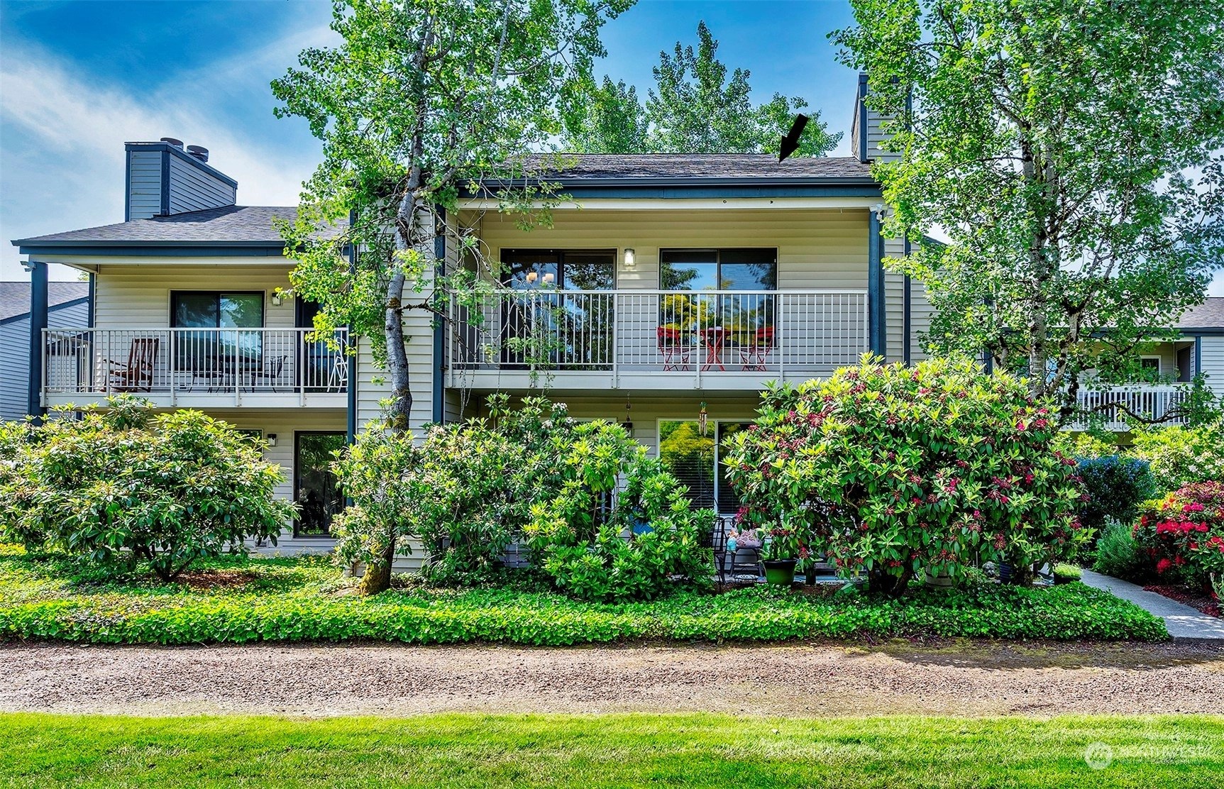 Cedarwood Park Condos For Sale at Cedarwood Park in Mountlake Terrace