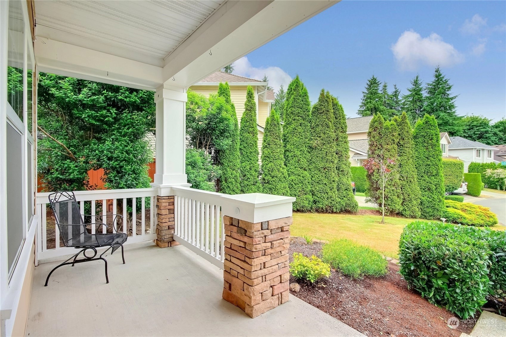 The Cottages at Highlands East Townhomes and Townhouses For Sale at