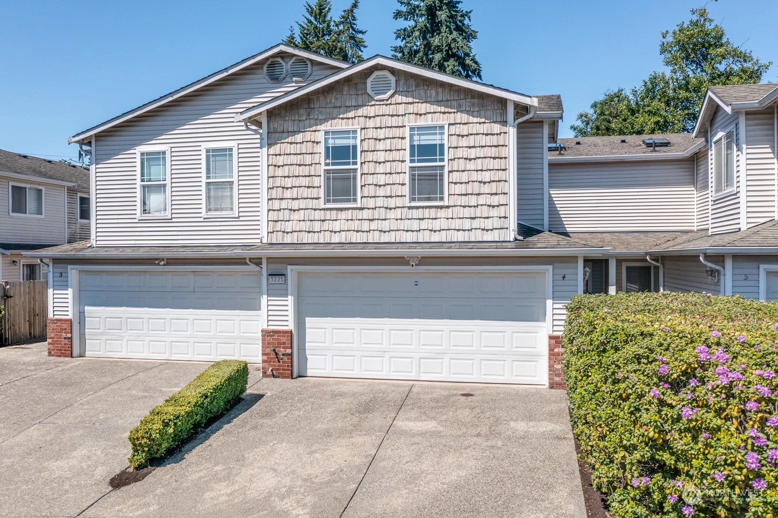 The Arbor at Admiralty Townhomes and Townhouses For Sale at The Arbor