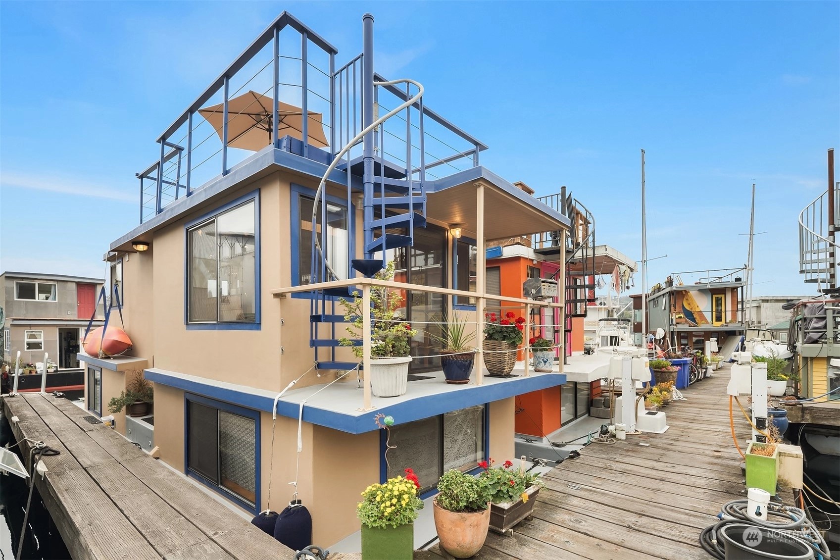 Gasworks Park Marina Condos For Sale at Gasworks Park Marina in