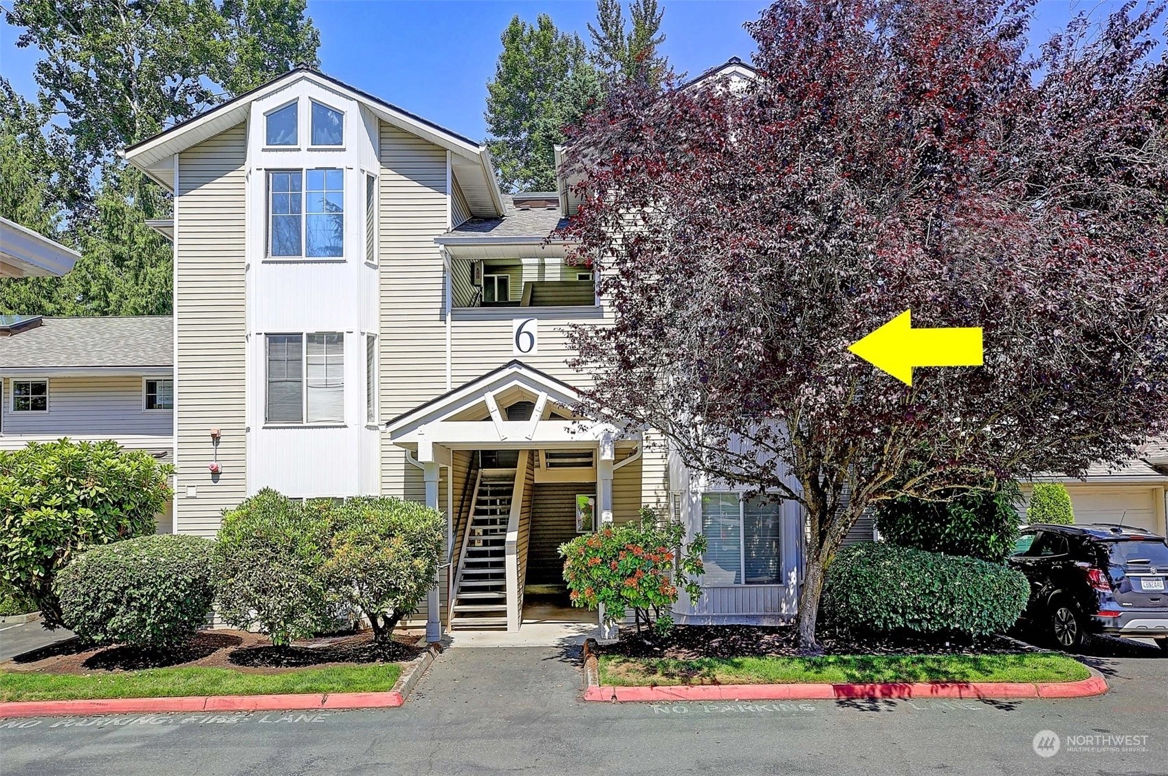 Shoreside Townhomes and Townhouses For Sale at Shoreside in Everett