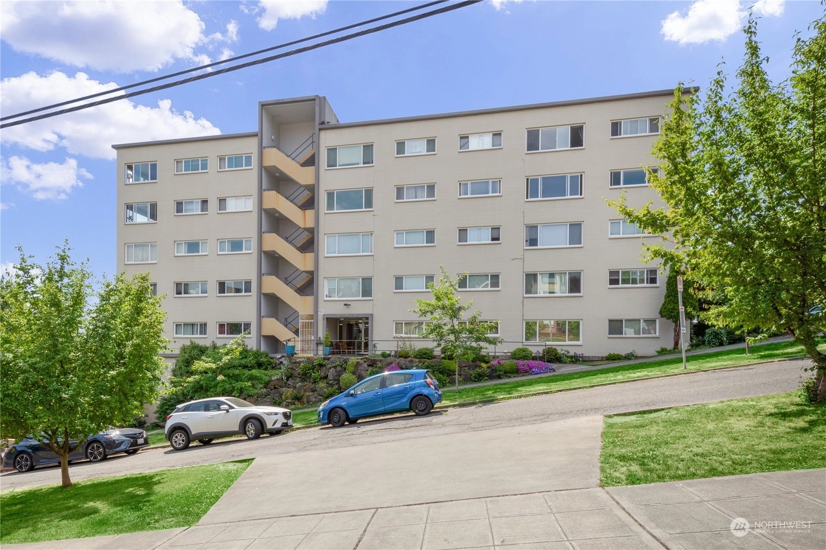 Hadley House Coop Units For Sale at Seattle, WA Wicklund