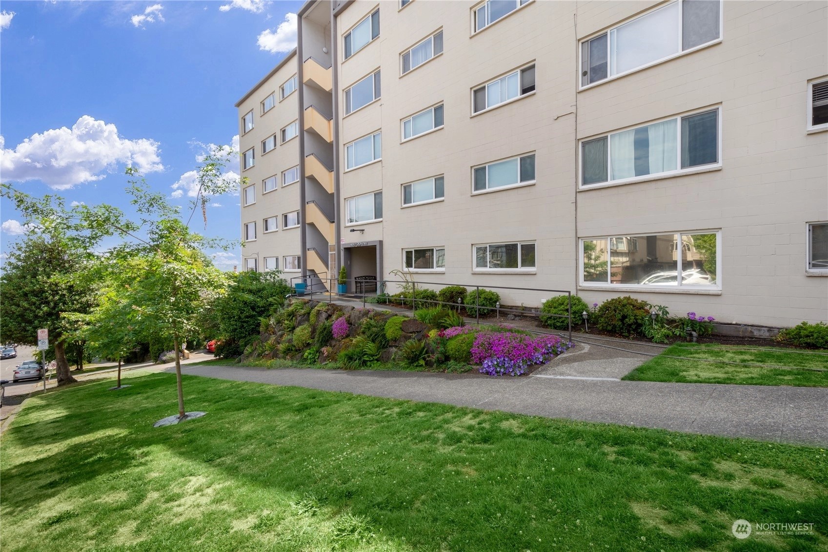 Hadley House Coop Units For Sale at Seattle, WA Wicklund