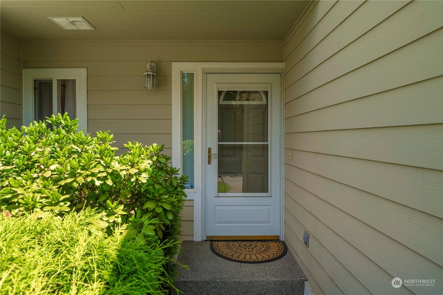 Dover Court Condos For Sale at Dover Court in Kent, WA Wicklund