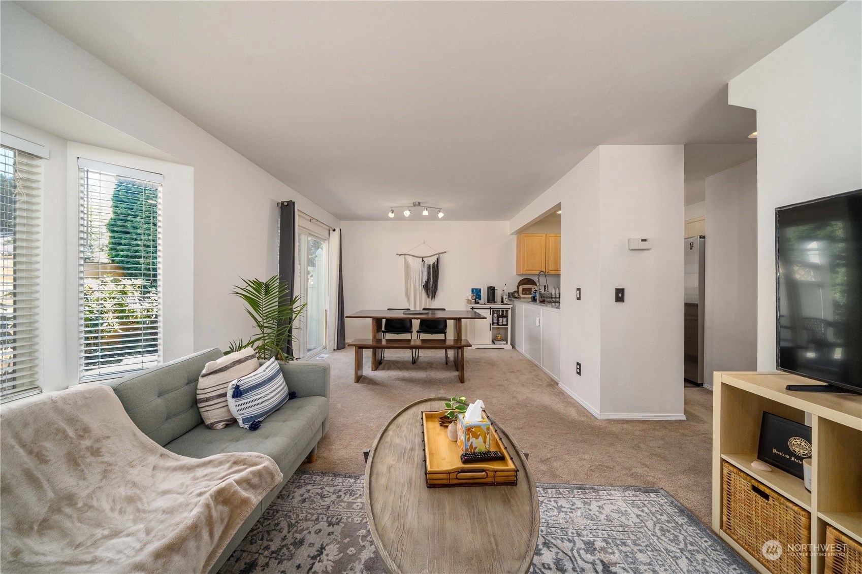 Dover Court Condos For Sale at Dover Court in Kent, WA Wicklund