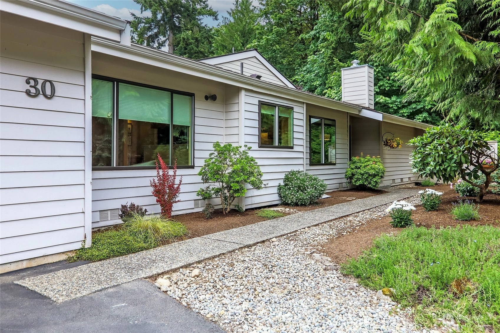 Copper Tree Townhomes and Townhouses For Sale at Copper Tree in Mill