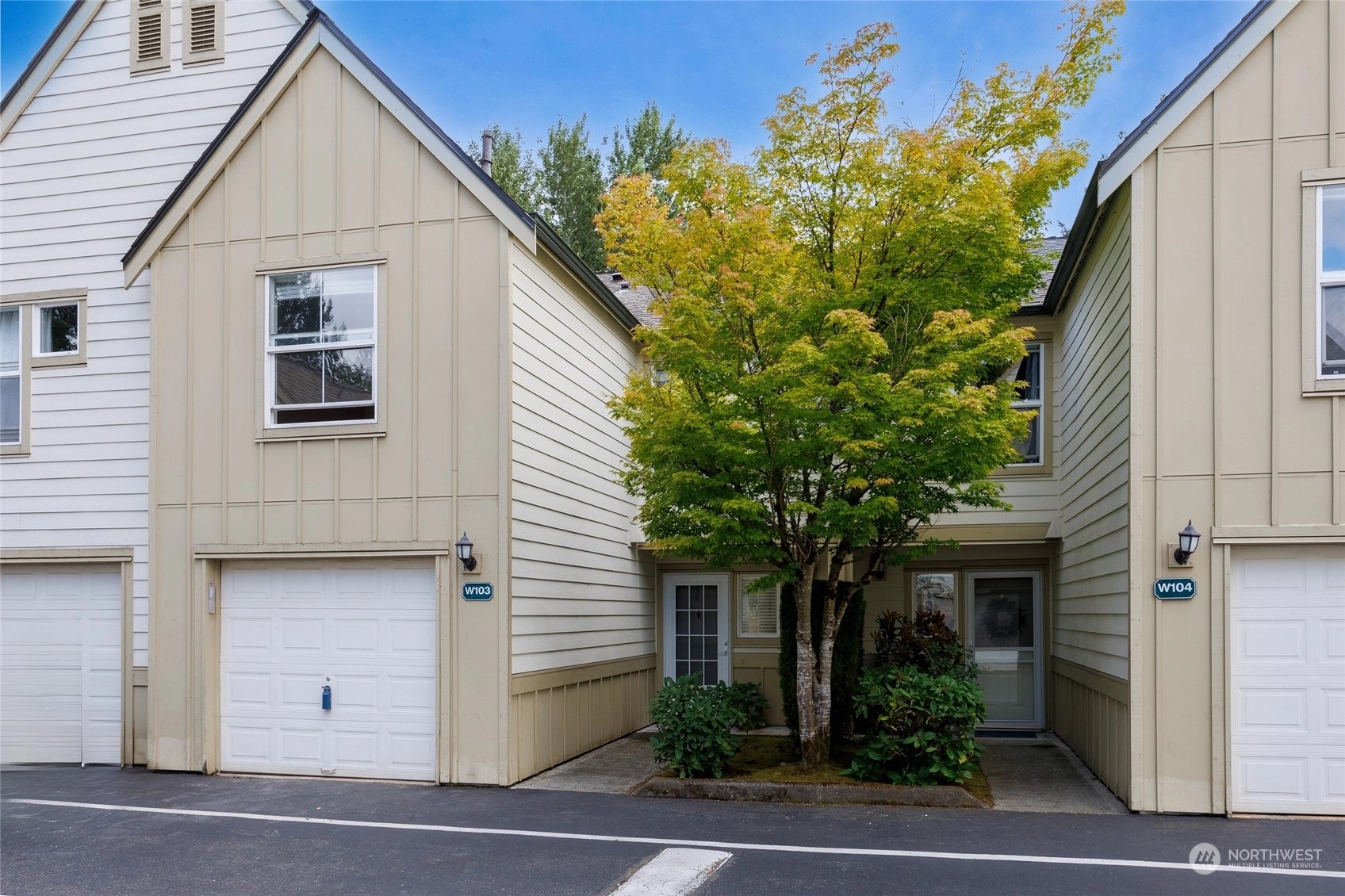 Village at Casper's Mill Townhomes and Townhouses For Sale at Village