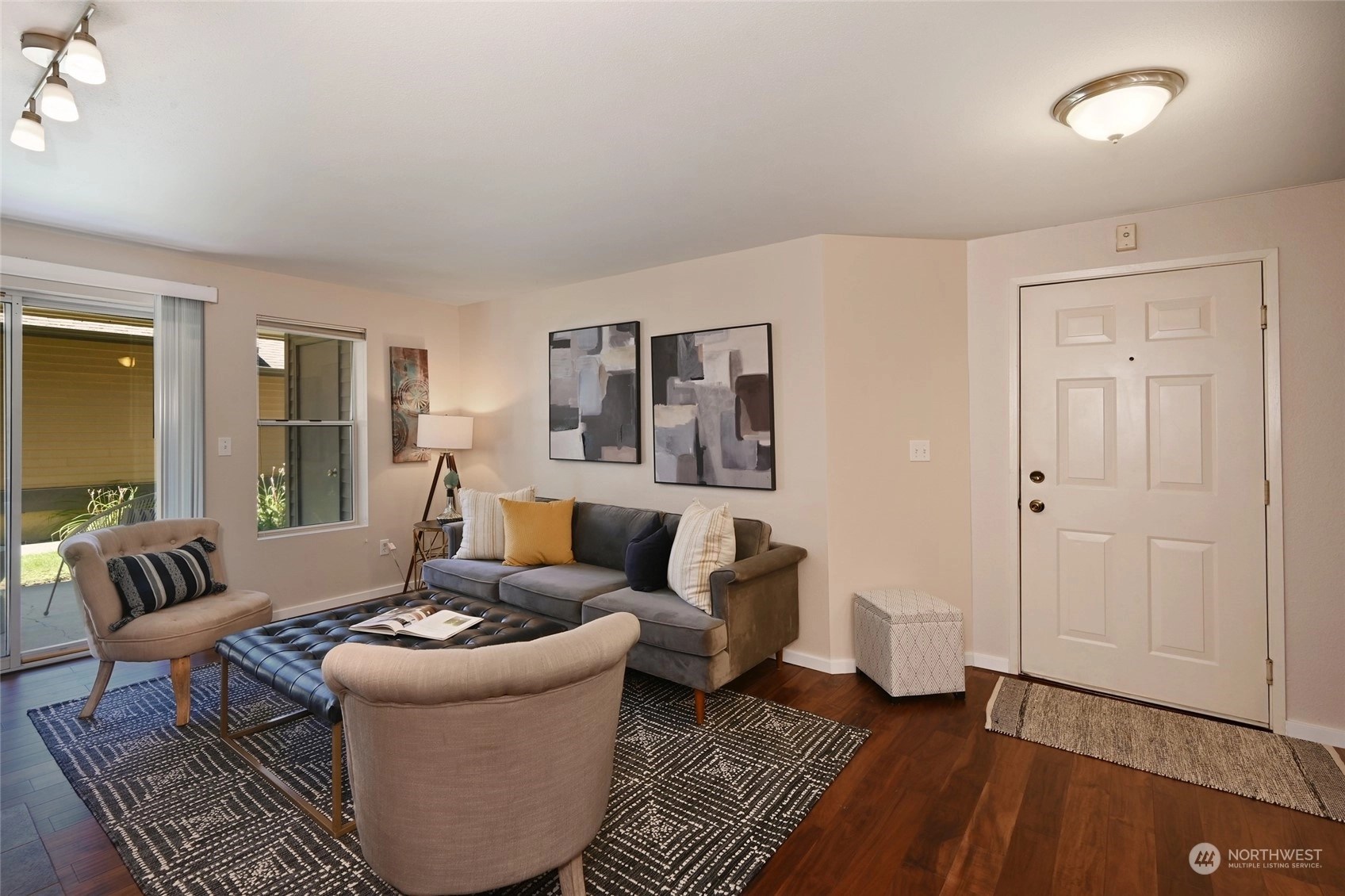 Coal Creek Park Condos For Sale at Coal Creek Park in Newcastle, WA