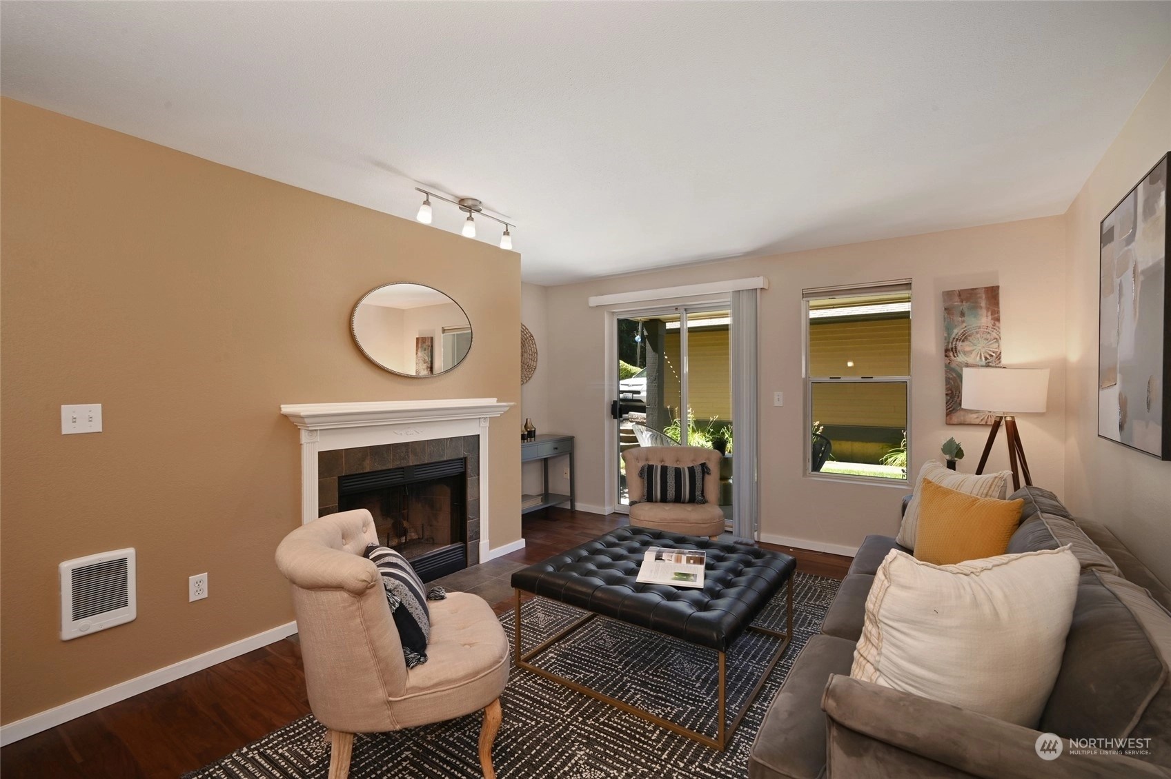 Coal Creek Park Condos For Sale at Coal Creek Park in Newcastle, WA