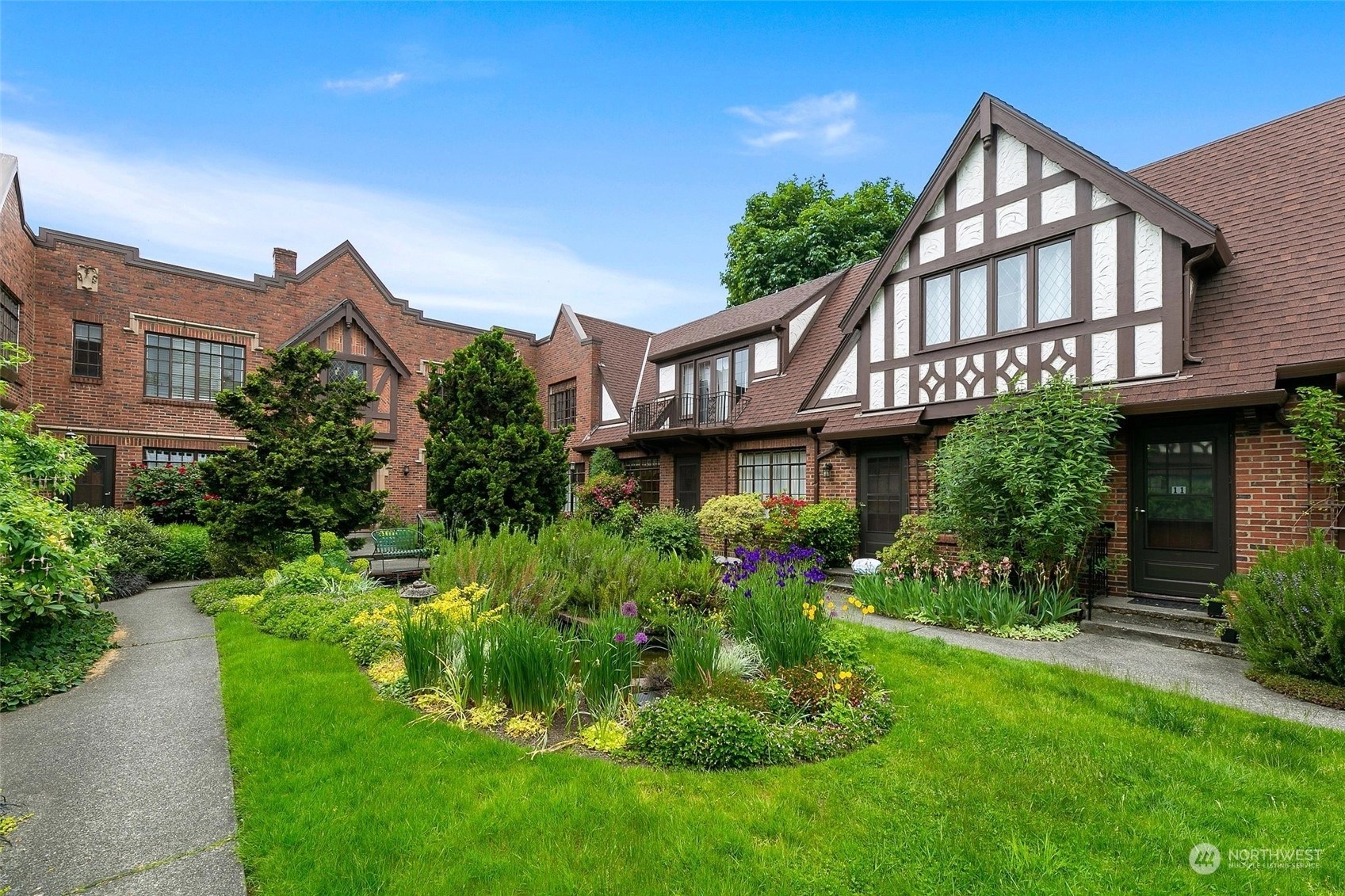 Tudor Manor Condos For Sale at Tudor Manor in Seattle, WA Wicklund