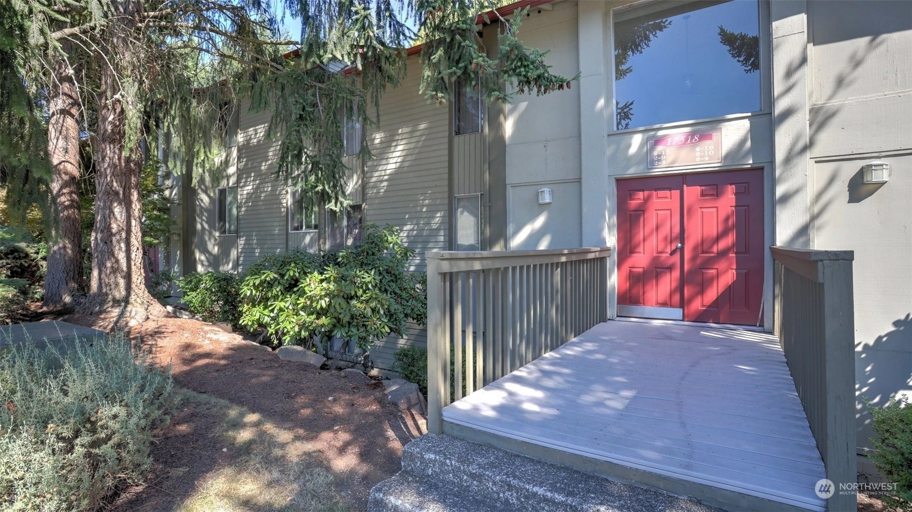 On the Green at Fairwood Condos For Sale at On the Green at Fairwood