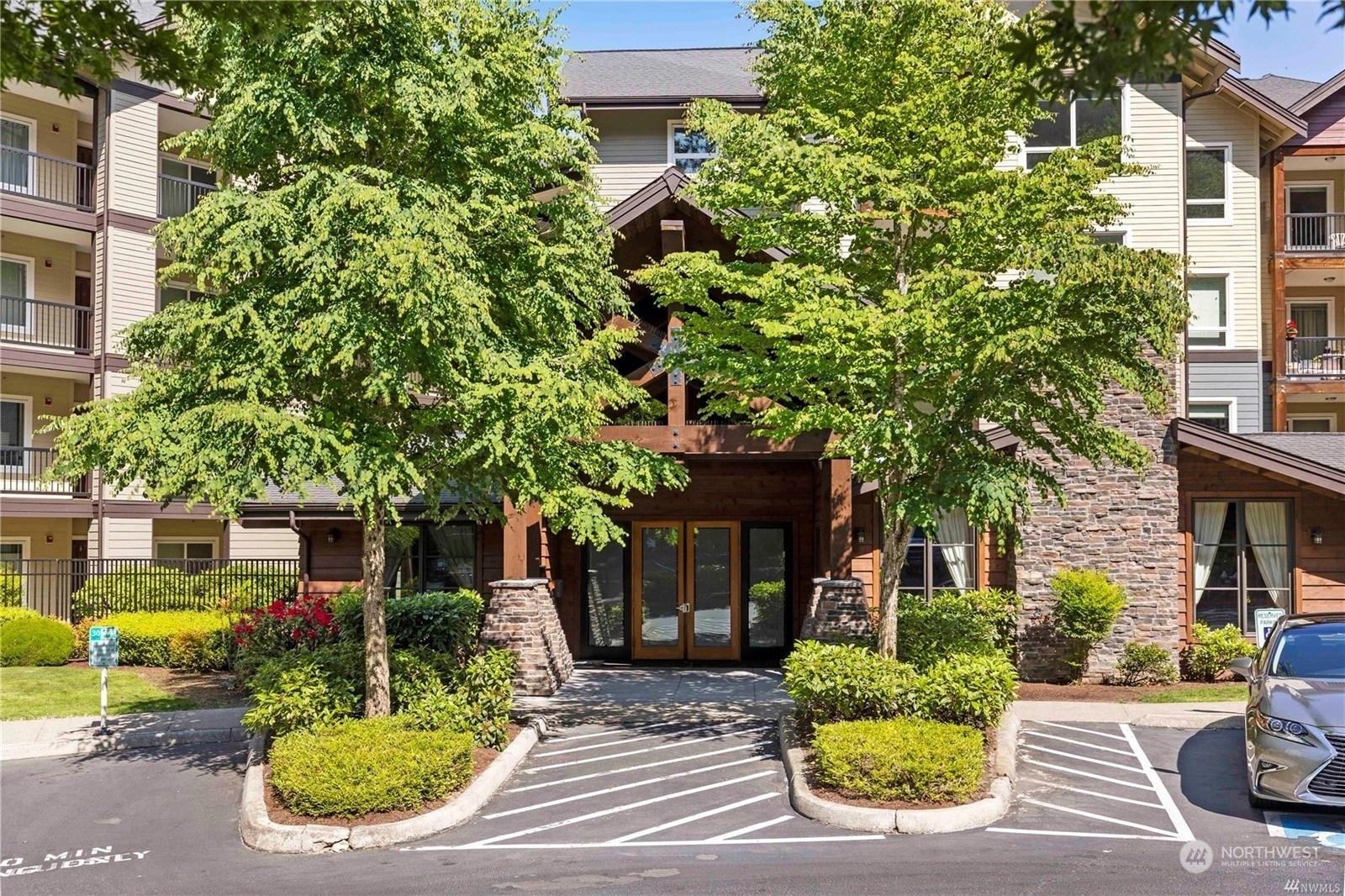 Monohon Condos For Sale at Monohon in Issaquah, WA Wicklund