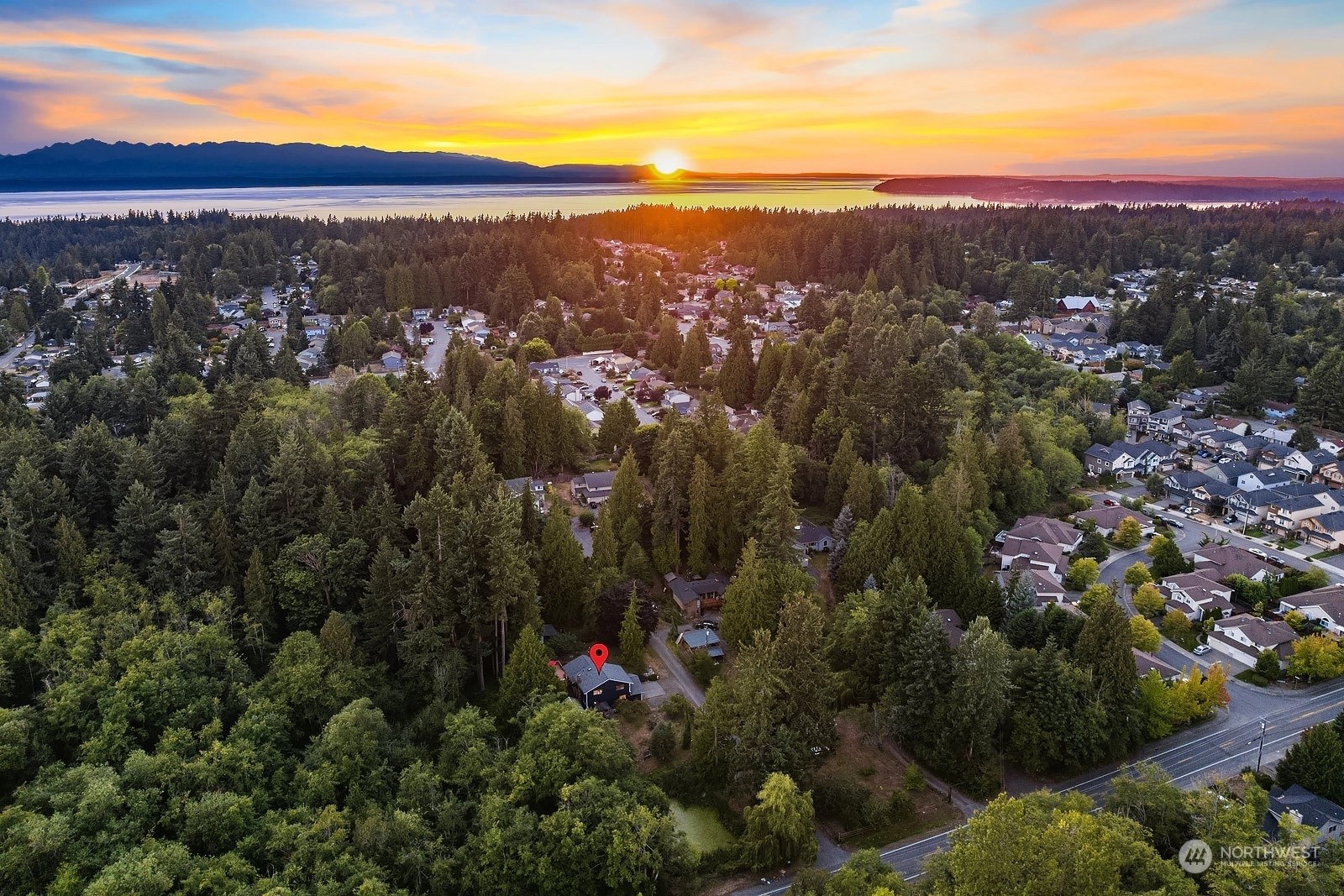 Meadowdale Townhomes and Townhouses For Sale at Meadowdale in Edmonds