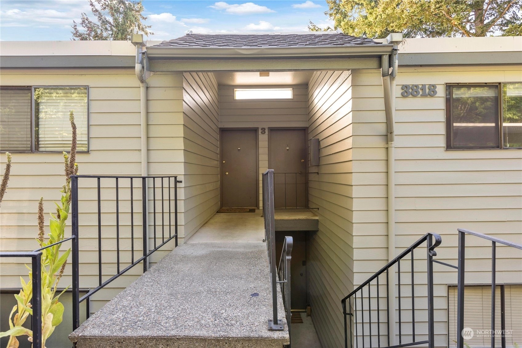 Newport Marina Condos For Sale at Newport Marina in Bellevue, WA