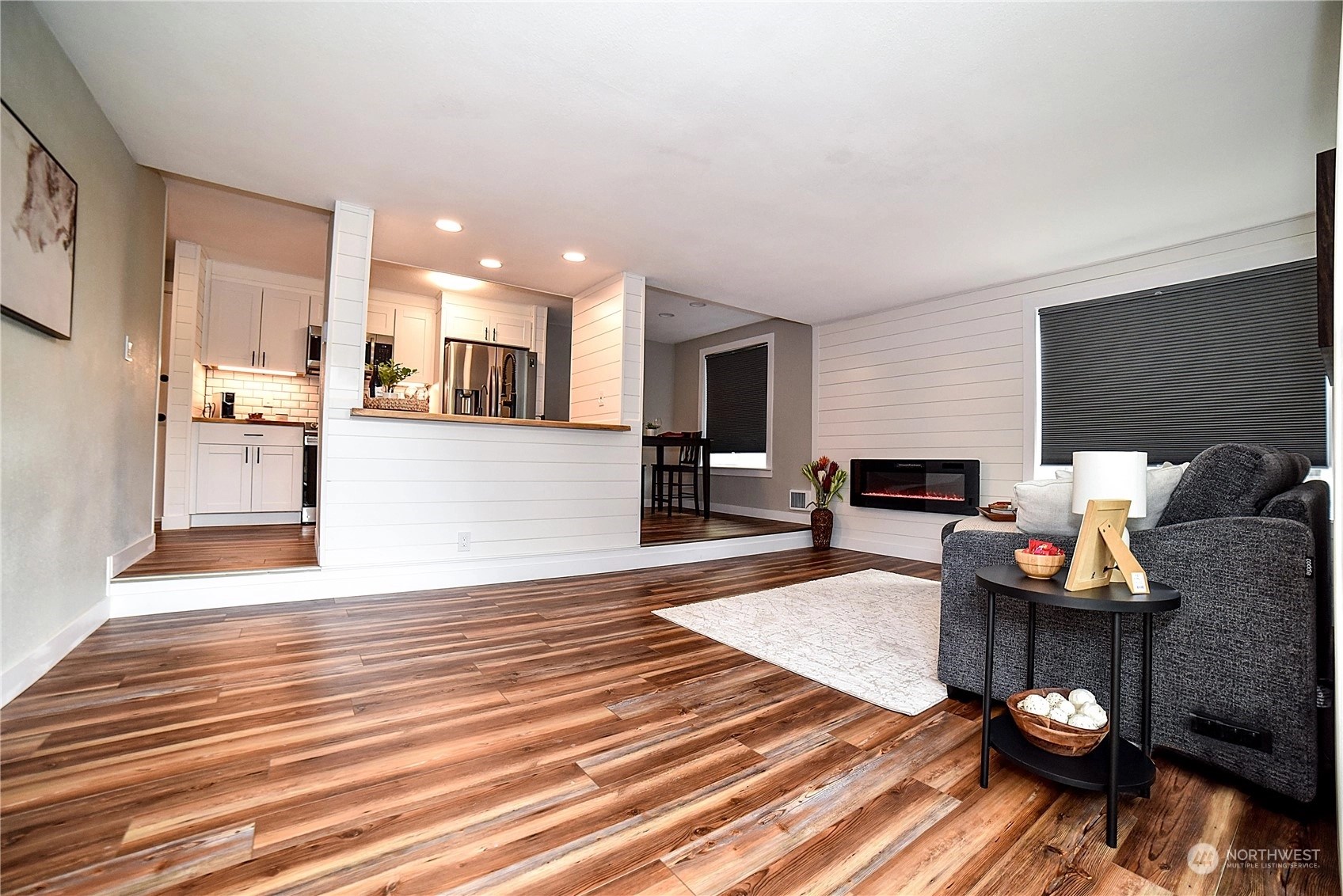 Northridge Village Condos For Sale at Northridge Village in Shoreline