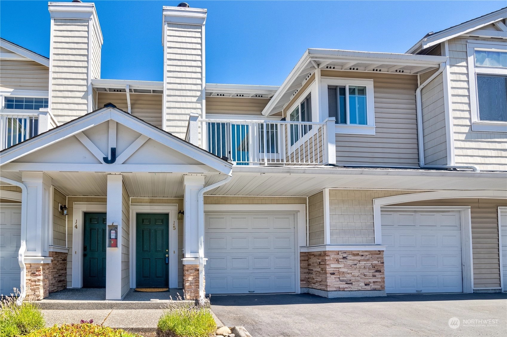 The Arbors at the Highlands Condos For Sale at The Arbors at the