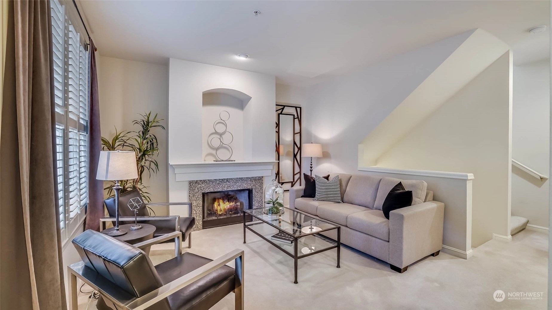 Lochshire Condos For Sale at Lochshire in Kirkland, WA Wicklund
